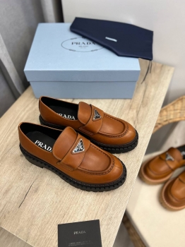 Лоферы Prada Артикул BMS-135707. Вид 1