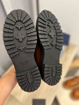 Лоферы Prada Артикул BMS-135706. Вид 3