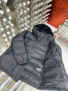 Куртка Prada Артикул BMS-135710. Вид 7