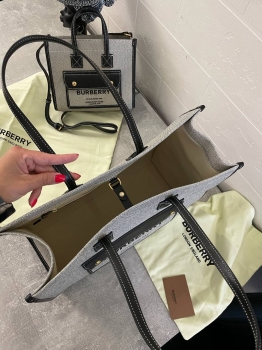  Сумка женская Burberry Артикул BMS-135748. Вид 3
