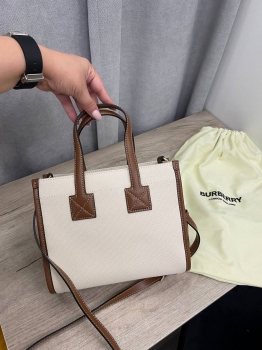  Сумка женская Burberry Артикул BMS-135752. Вид 5