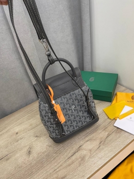 Рюкзак   Goyard Артикул BMS-135760. Вид 2