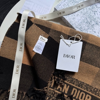 Шарф Christian Dior Артикул BMS-135833. Вид 2