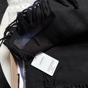 Шарф Louis Vuitton Артикул BMS-135842. Вид 2