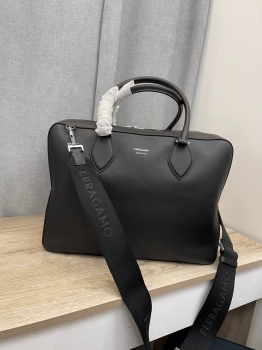 Сумка Ferragamo   Артикул BMS-135856. Вид 1