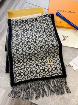 Шарф Louis Vuitton Артикул BMS-135857. Вид 1
