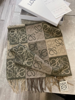 Шарф  Loewe Артикул BMS-135865. Вид 1