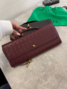  Клатч Bottega Veneta Артикул BMS-135872. Вид 2