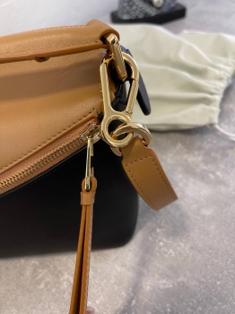 Сумка женская 24 cm Loewe Артикул BMS-135894. Вид 6
