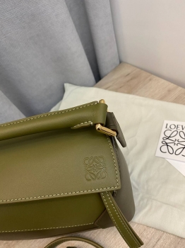 Сумка женская 24 cm Loewe Артикул BMS-135891. Вид 4
