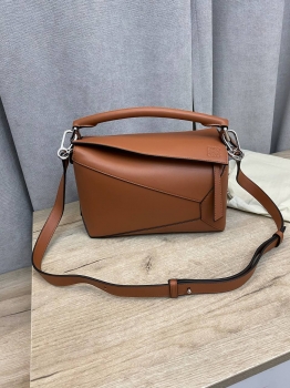 Сумка женская 24 cm Loewe Артикул BMS-135889. Вид 3