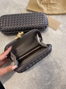 Клатч Bottega Veneta Артикул BMS-135900. Вид 4