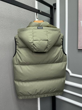 Жилет  Kiton Артикул BMS-135943. Вид 2