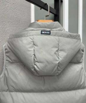 Жилет  Kiton Артикул BMS-135941. Вид 2