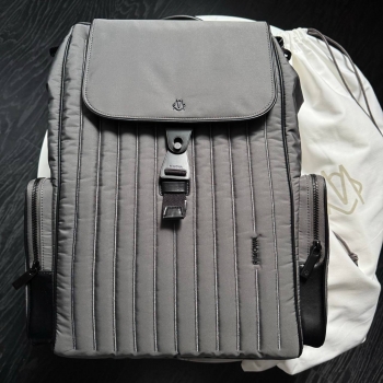 Рюкзак Rimowa  Артикул BMS-135956. Вид 1