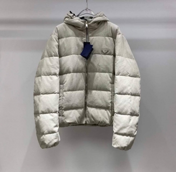 Куртка Prada Артикул BMS-136042. Вид 1