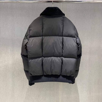 Куртка мужская Prada Артикул BMS-136057. Вид 2