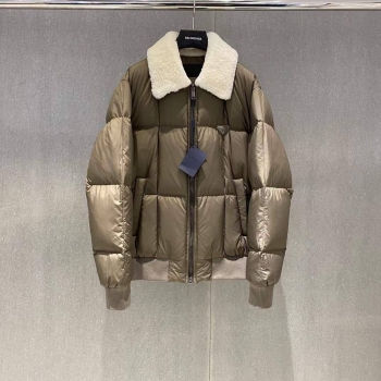 Куртка мужская Prada Артикул BMS-136056. Вид 1