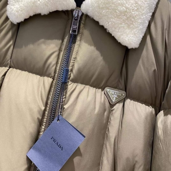 Куртка мужская Prada Артикул BMS-136056. Вид 2
