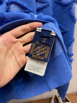 Свитер мужской Louis Vuitton Артикул BMS-136058. Вид 4