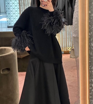 Свитер Valentino Артикул BMS-136064. Вид 1