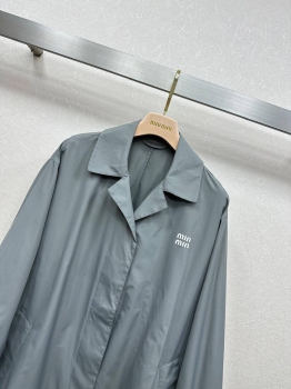 Плащ  Miu Miu Артикул BMS-136115. Вид 4