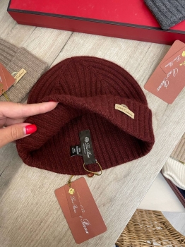 Шапка  Loro Piana Артикул BMS-136131. Вид 3