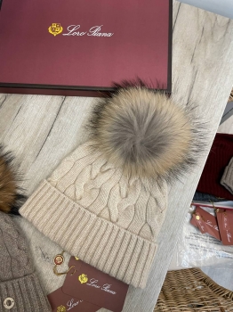 Шапка  Loro Piana Артикул BMS-136134. Вид 3