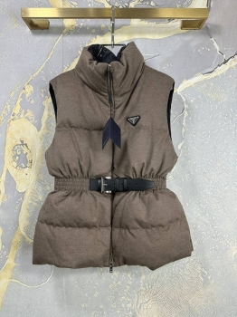 Жилет  Prada Артикул BMS-136191. Вид 1