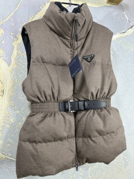 Жилет  Prada Артикул BMS-136191. Вид 3