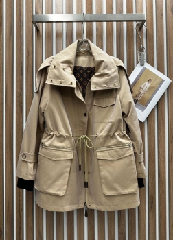 Парка Louis Vuitton Артикул BMS-136206. Вид 4