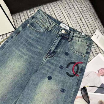 Джинсы Chanel Артикул BMS-136225. Вид 3