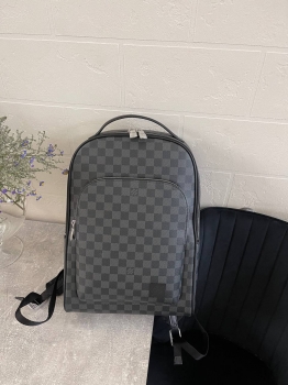 Рюкзак  Louis Vuitton Артикул BMS-122794. Вид 1