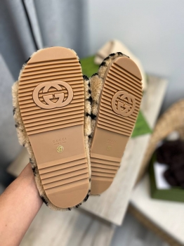 Меховые тапочки  Gucci Артикул BMS-136238. Вид 5