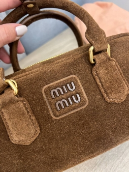 Сумка женская Miu Miu Артикул BMS-136240. Вид 3