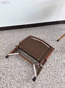 Складной стул Louis Vuitton Артикул BMS-136304. Вид 2