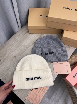 Шапка Miu Miu Артикул BMS-136321. Вид 1