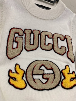 Свитер  Gucci Артикул BMS-137853. Вид 2