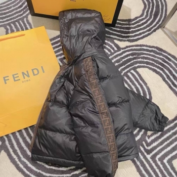 Пуховик Fendi Артикул BMS-136422. Вид 4