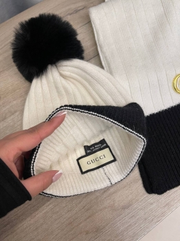 Комплект  Gucci Артикул BMS-136373. Вид 3