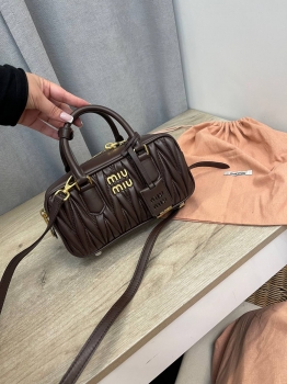  Сумка женская Miu Miu Артикул BMS-136361. Вид 1