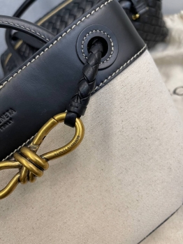 Сумка женская 25 см Bottega Veneta Артикул BMS-136370. Вид 2