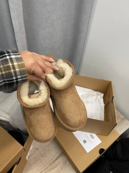 UGG Ugg Australia Артикул BMS-136646. Вид 4