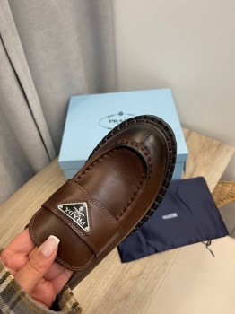 Лоферы Prada Артикул BMS-136437. Вид 5