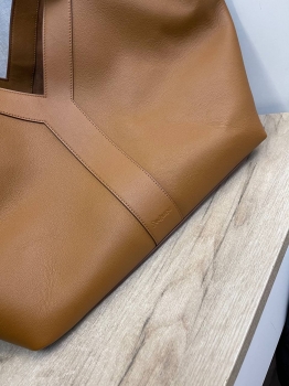 Сумка женская Yves Saint Laurent Артикул BMS-136440. Вид 7