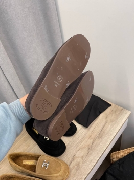 Меховые лоферы Chanel Артикул BMS-136483. Вид 3