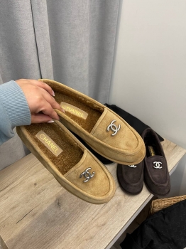 Меховые лоферы Chanel Артикул BMS-136481. Вид 1