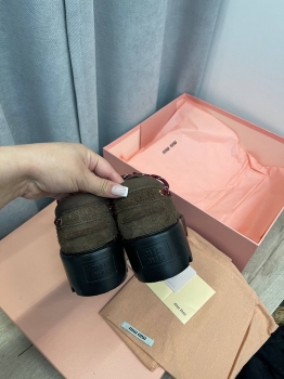 Замшевые лоферы Miu Miu Артикул BMS-136478. Вид 6