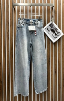 Джинсы Brunello Cucinelli Артикул BMS-136518. Вид 1