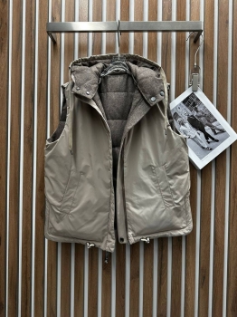Жилет двухсторонний Brunello Cucinelli Артикул BMS-136568. Вид 2